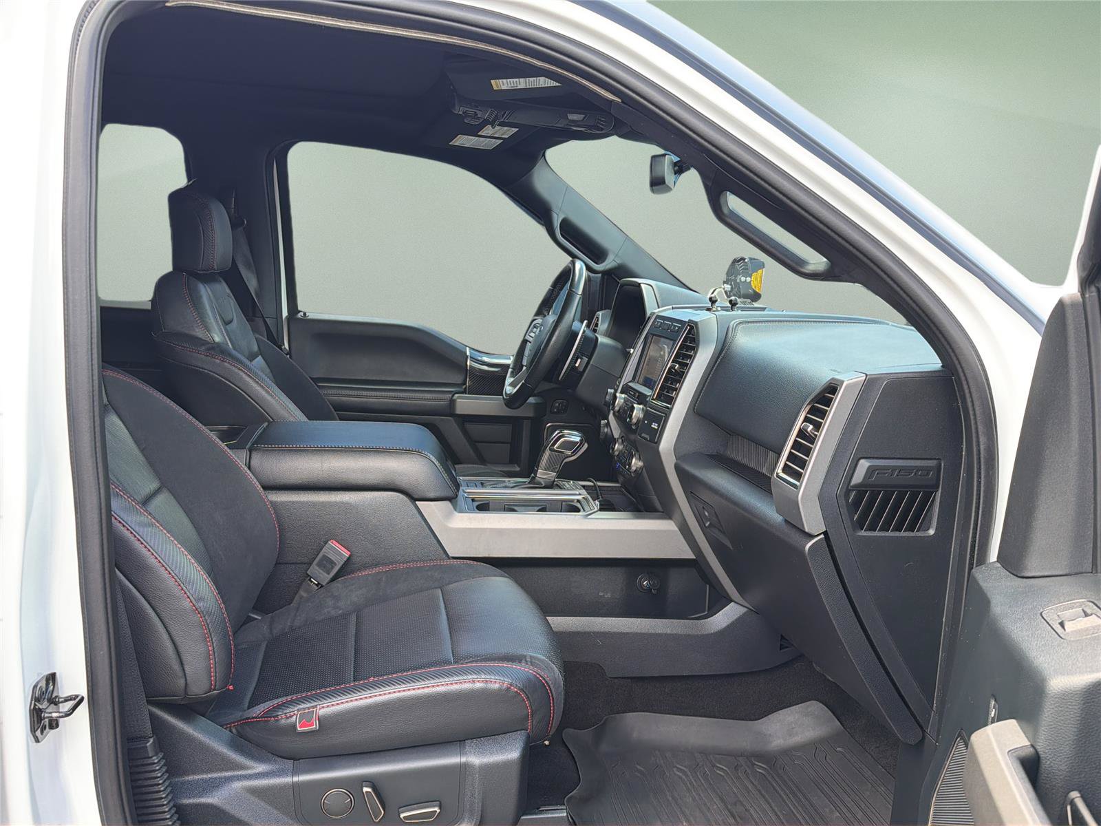 Used 2020 Ford F150 Raptor w/ Equipment Group 802A Luxury AWD/4WD image 13