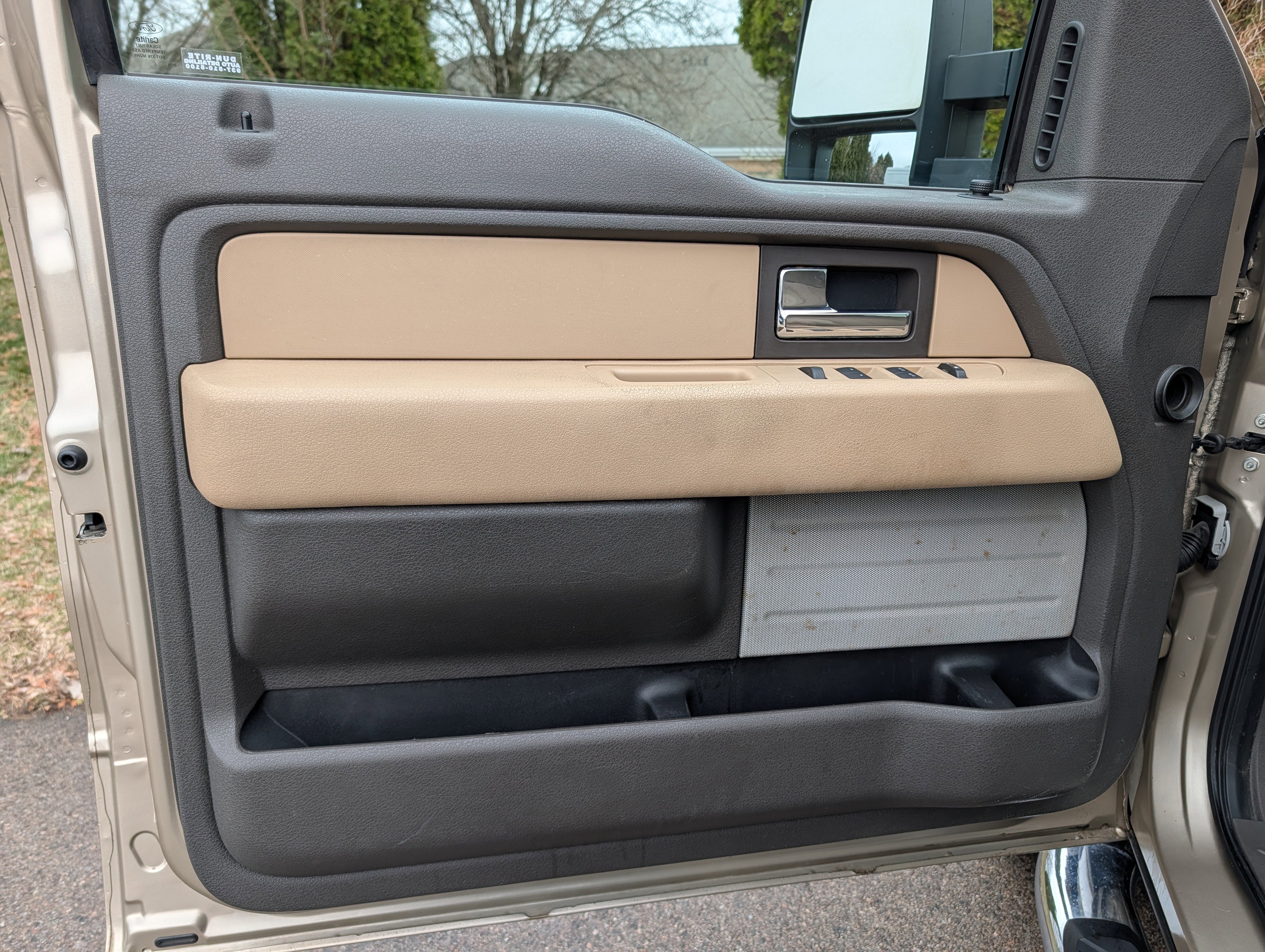 Used 2013 Ford F150 XLT w/ Luxury Equipment Group image 26