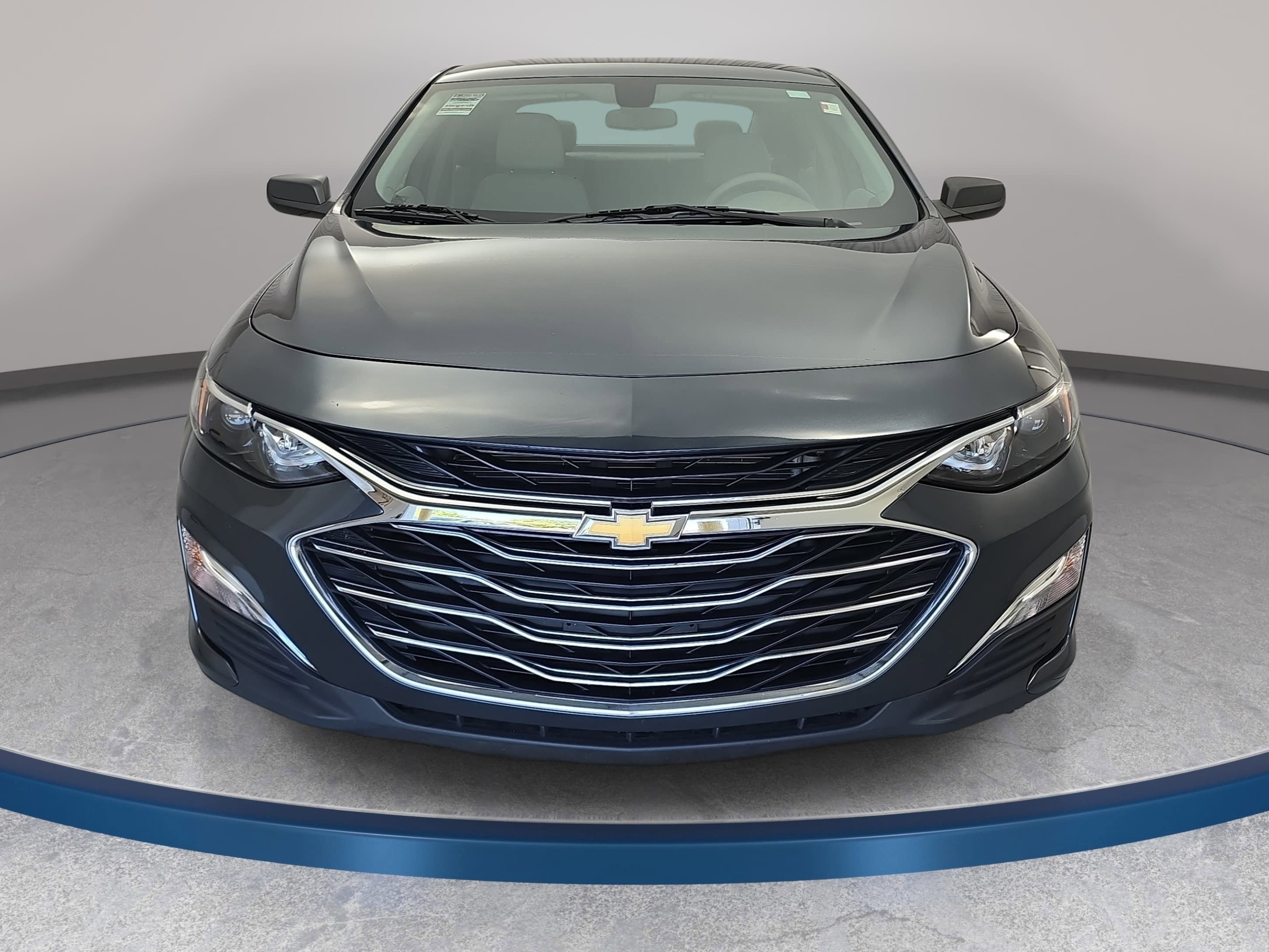 Used 2019 Chevrolet Malibu LS FWD image 2