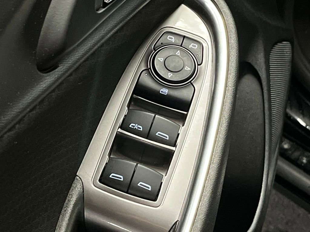 Used 2020 Chevrolet Malibu LT image 13