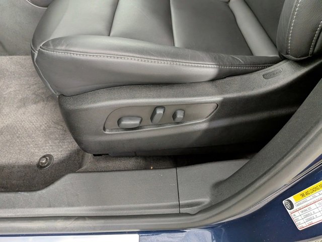 Certified 2022 Cadillac XT4 Premium Luxury w/ Enhanced Visibility Package image 21