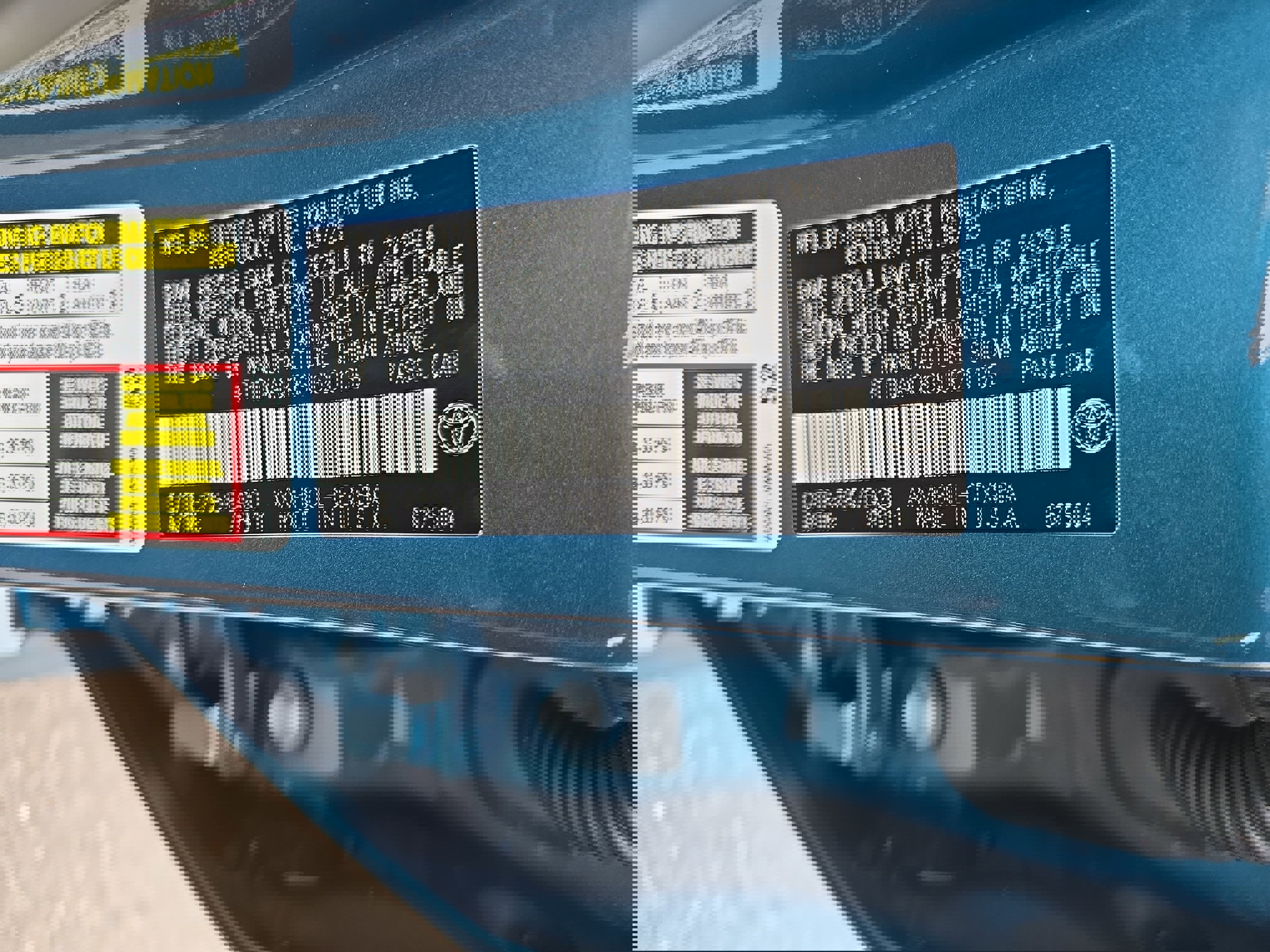 Used 2025 Toyota Camry SE image 38