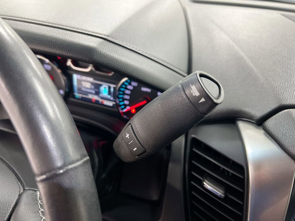 Used 2016 Chevrolet Tahoe LTZ image 17