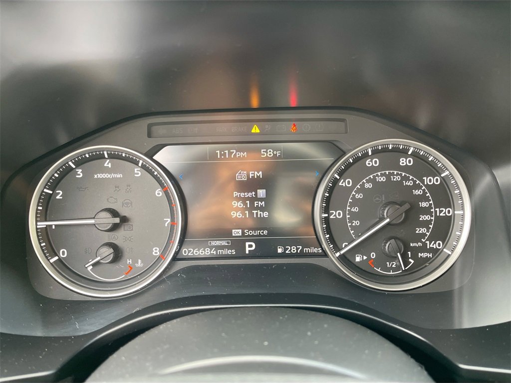 Used 2024 Mitsubishi Outlander ES image 12