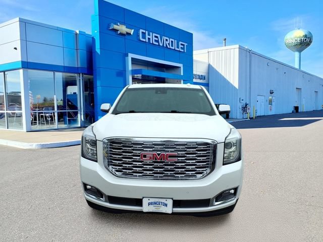 Used 2018 GMC Yukon XL Denali w/ Open Road Package AWD/4WD image 9