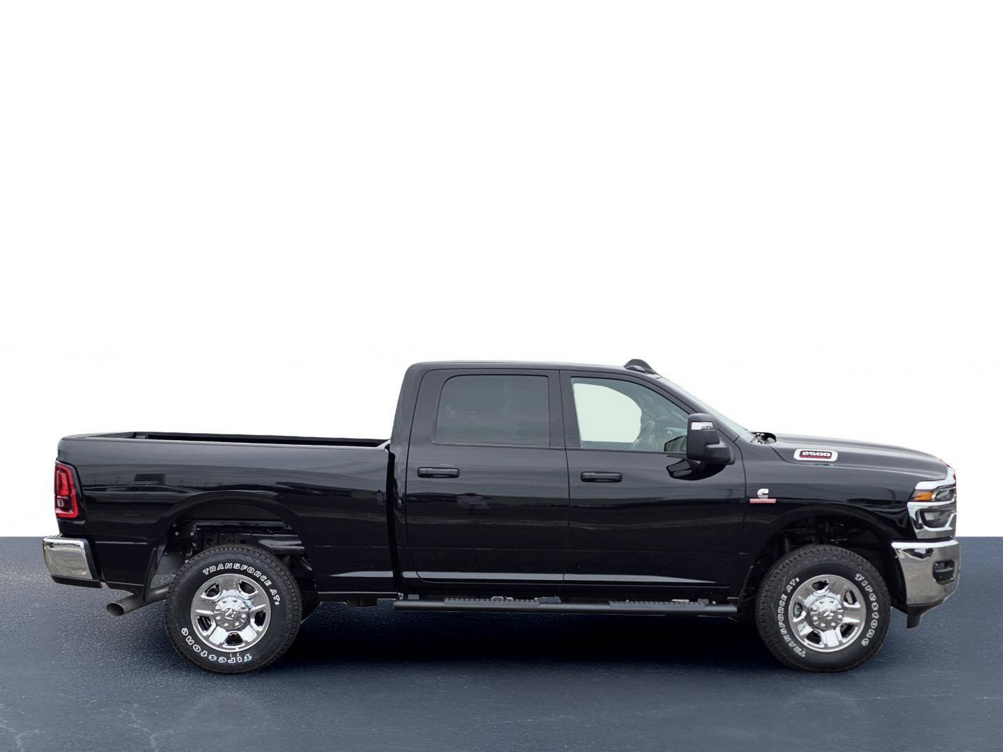 New 2026 RAM 2500 Tradesman AWD/4WD image 9