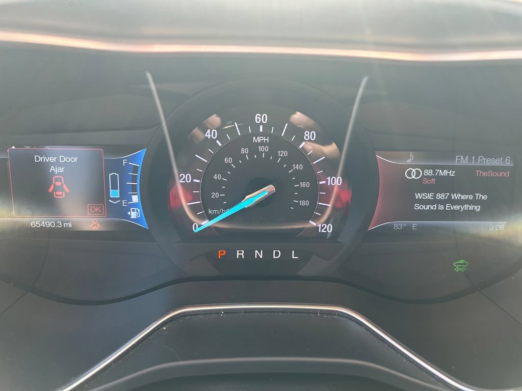 Used 2014 Ford Fusion Energi SE FWD image 18