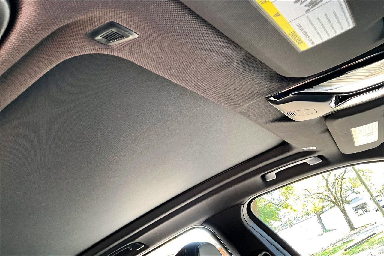 Used 2022 BMW X3 M40i w/ Premium Package image 28