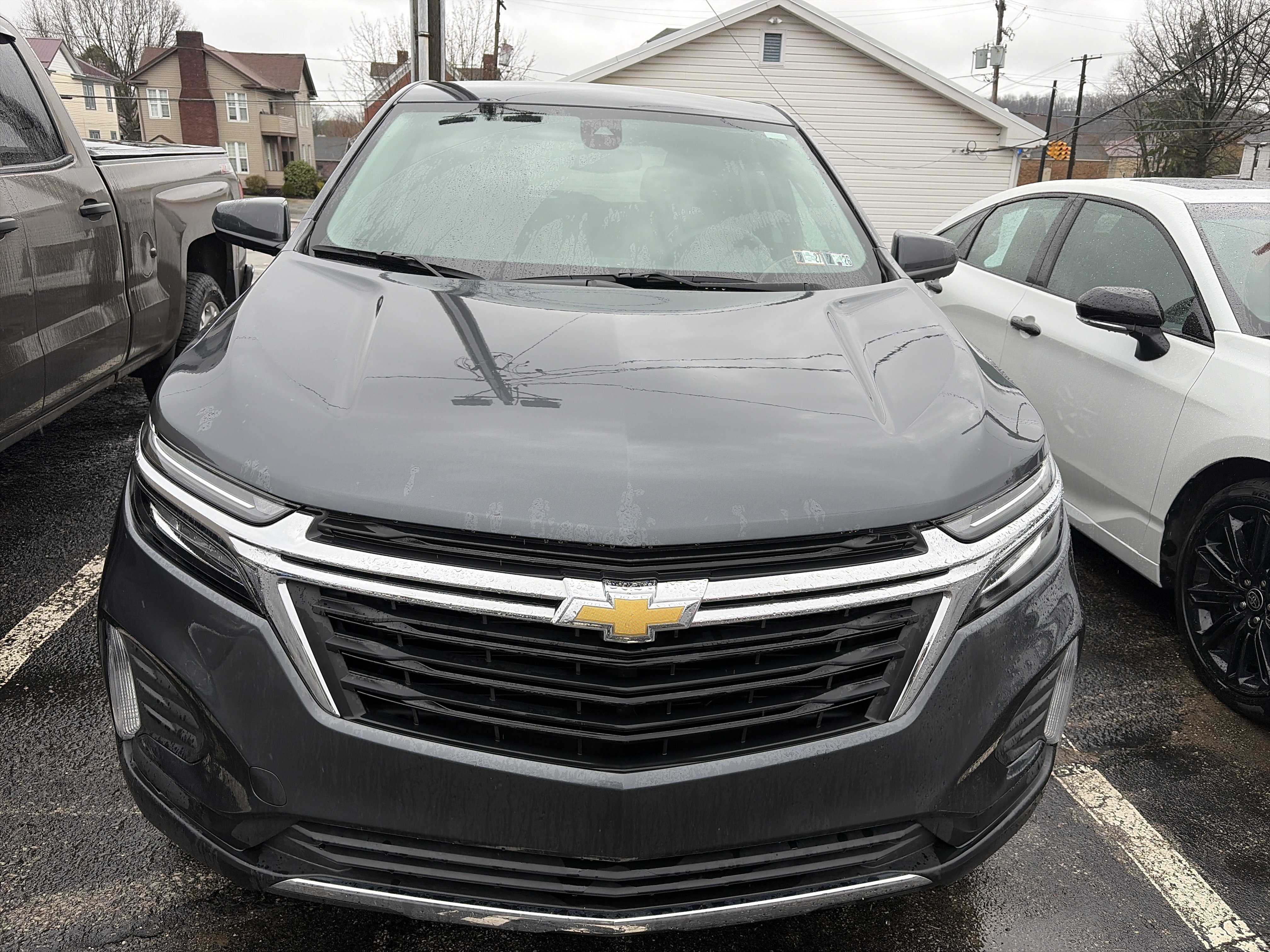 Used 2022 Chevrolet Equinox LT image 3