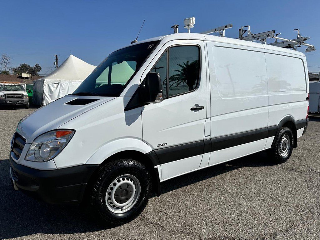 Used 2012 Mercedes-Benz Sprinter 2500 w/ Additional Battery Pkg image 12