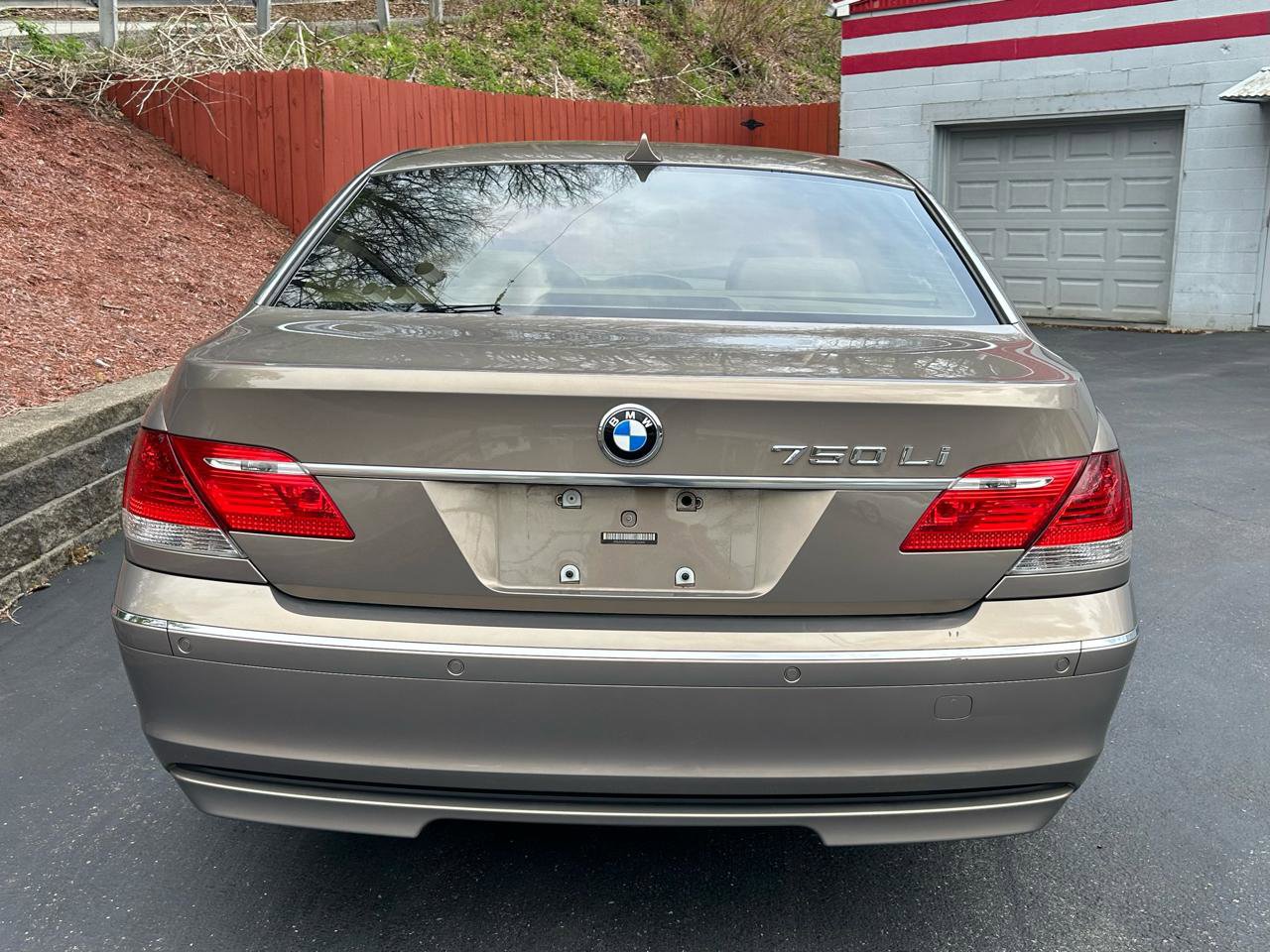 Used 2006 BMW 750Li RWD image 4