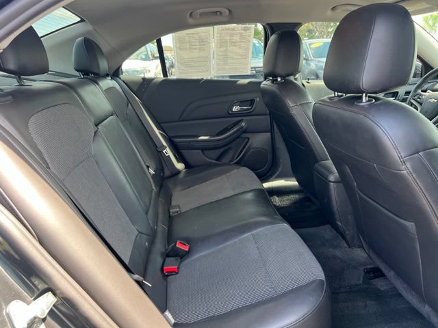 Used 2016 Chevrolet Malibu LT FWD image 14