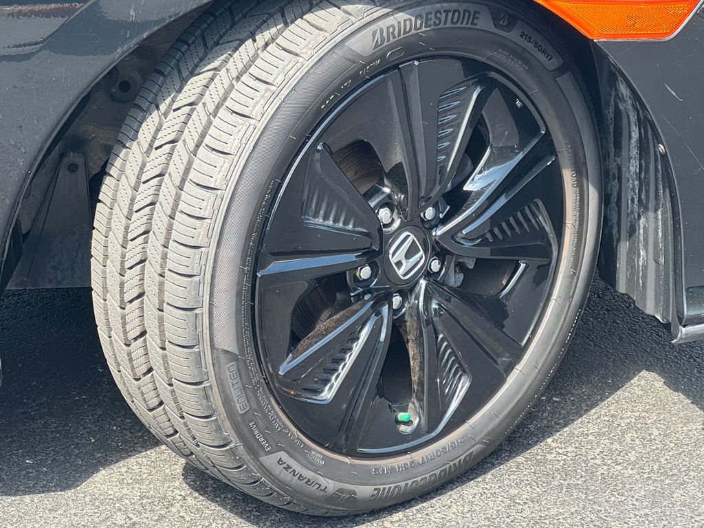 Used 2019 Honda Civic EX image 9