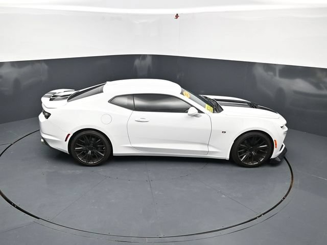 Used 2021 Chevrolet Camaro SS RWD image 42