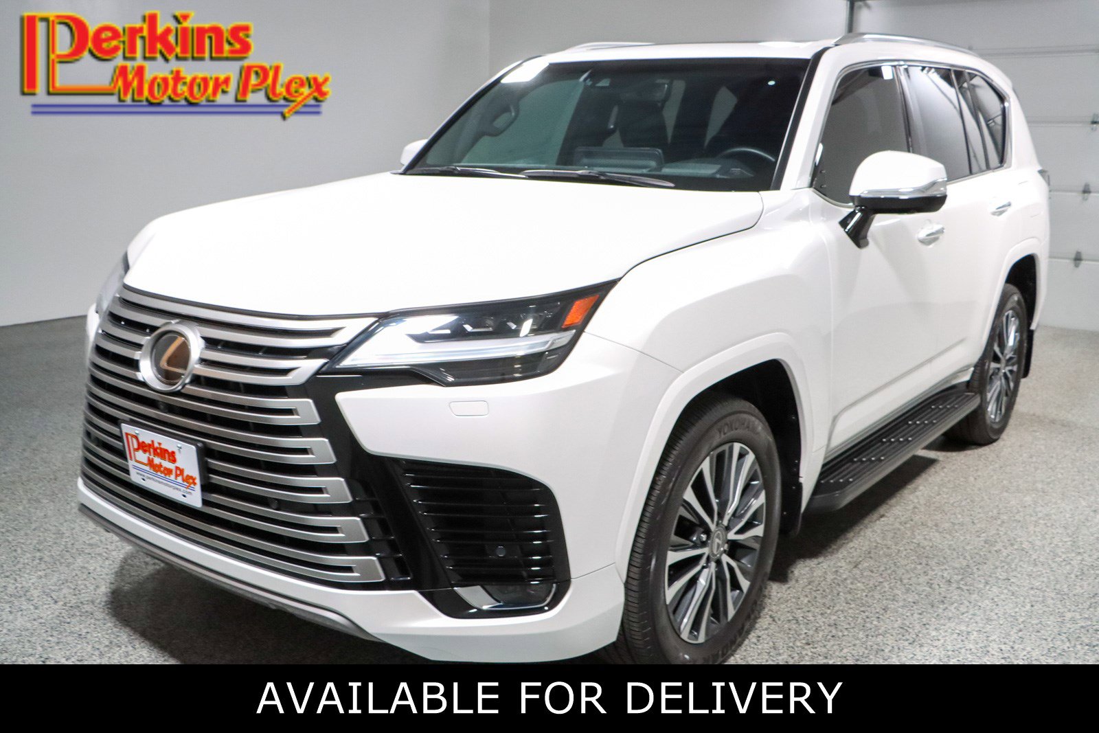 Used 2024 Lexus LX 600 4WD w/ Interior Upgrade Package image 1