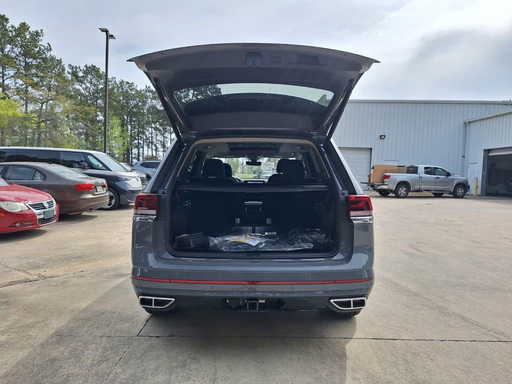 New 2026 Volkswagen Atlas SEL Premium R-Line image 29
