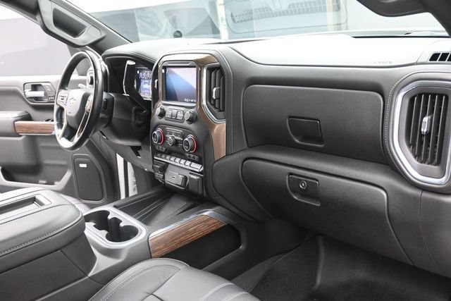 Used 2021 Chevrolet Silverado 1500 High Country w/ Technology Package AWD/4WD image 28