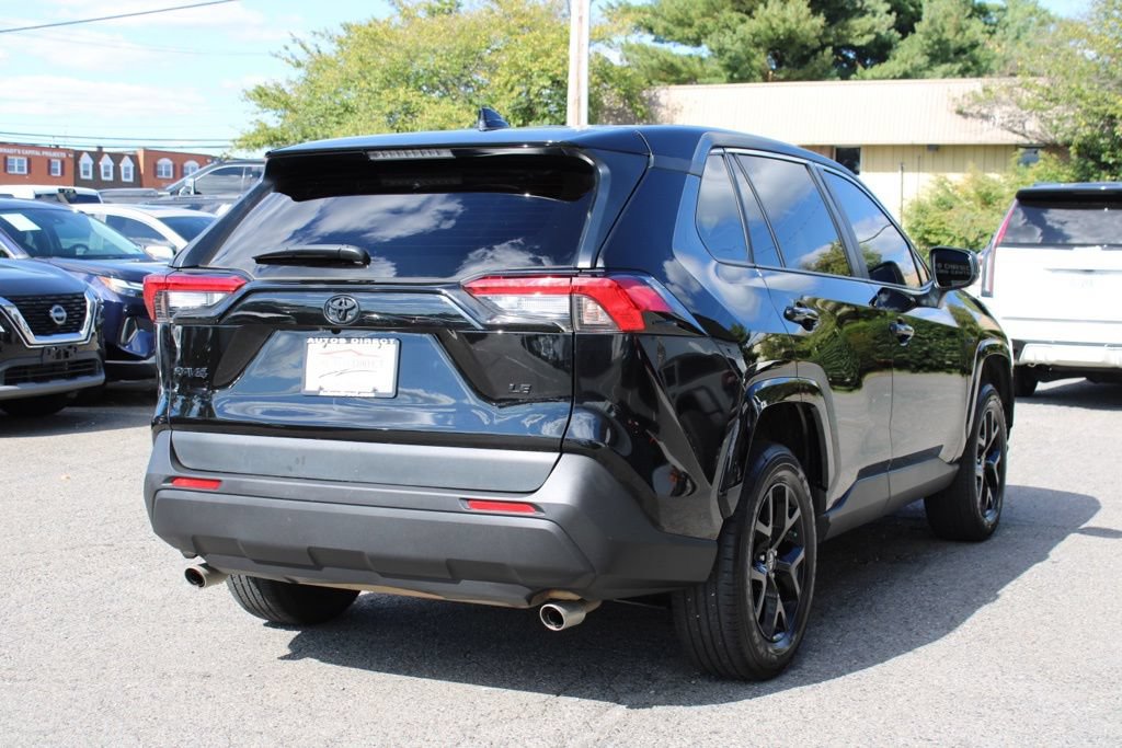 Used 2025 Toyota RAV4 LE FWD image 7