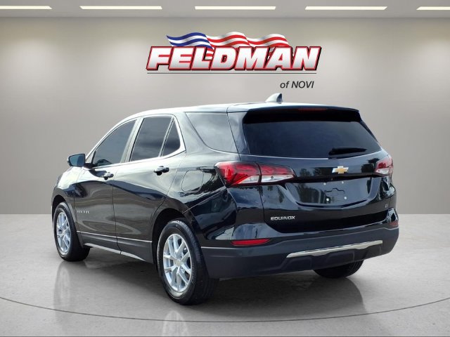 Used 2024 Chevrolet Equinox LT FWD image 3
