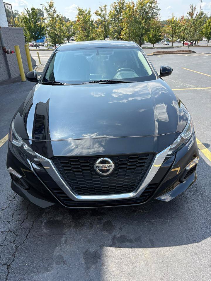 Used 2020 Nissan Altima 2.5 S FWD image 2