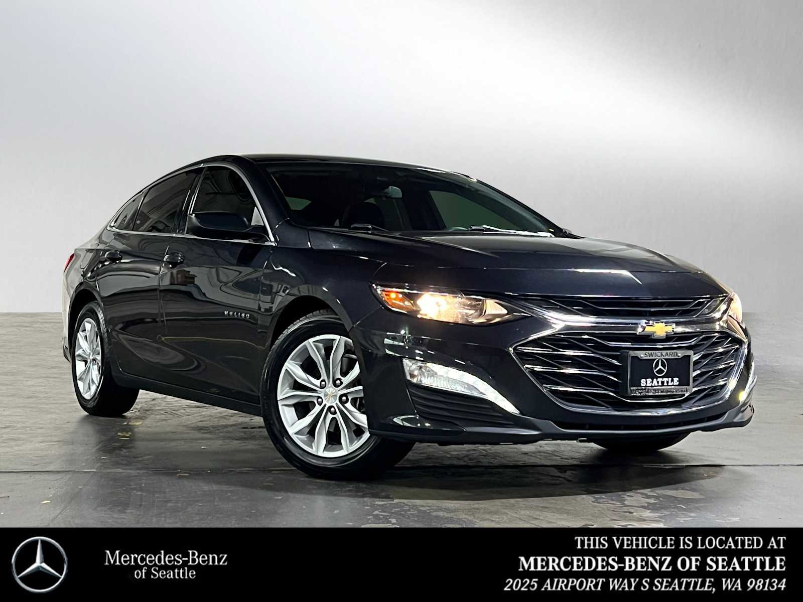 Used 2023 Chevrolet Malibu LT image 1