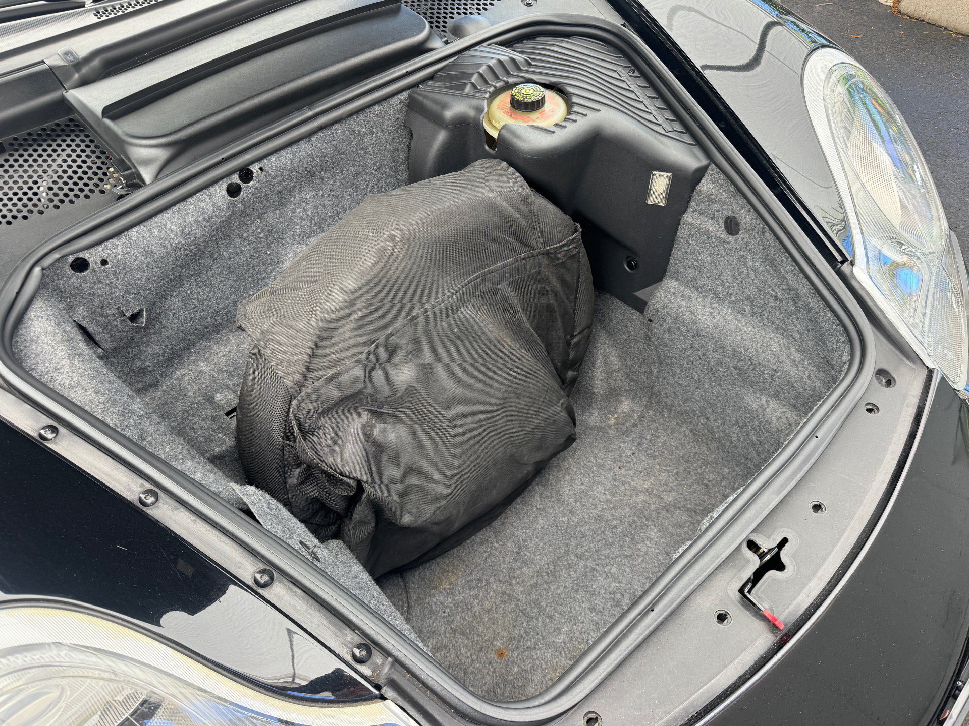 Used 1999 Porsche 911 Cabriolet image 34