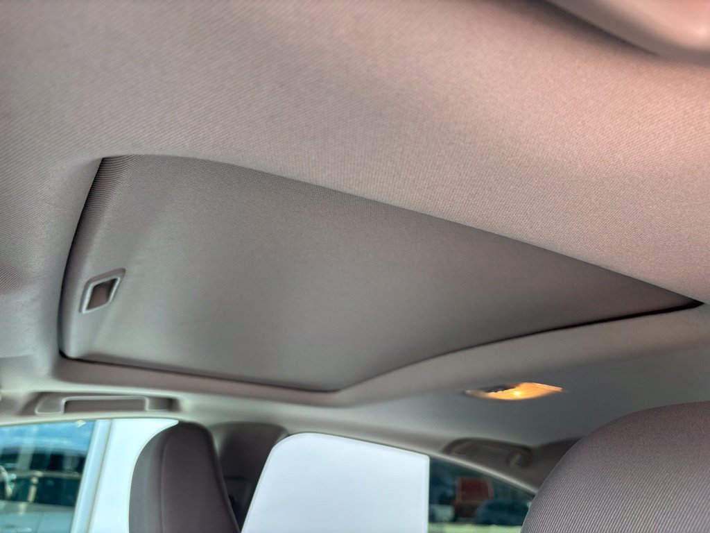 Used 2017 Honda HR-V EX image 18