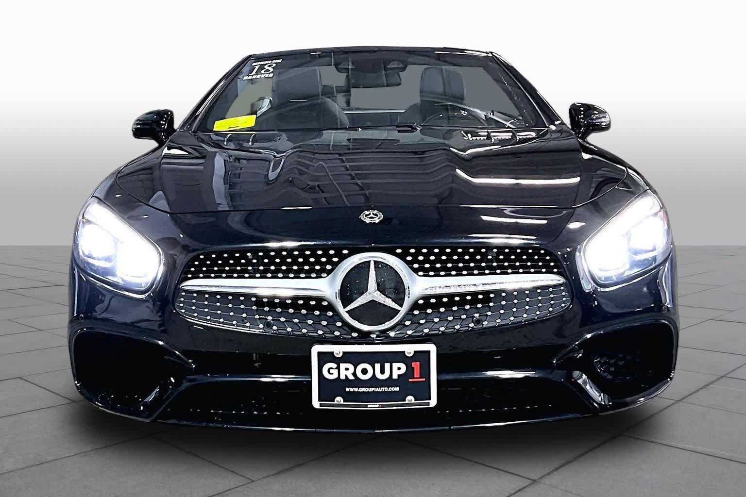Used 2018 Mercedes-Benz SL 550 image 3