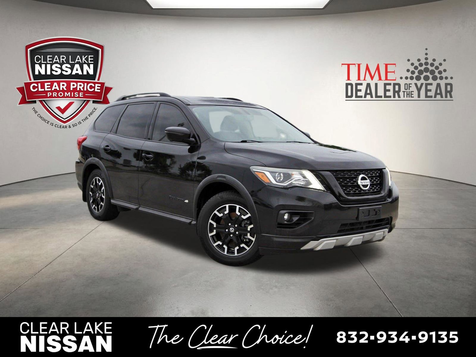 Used 2019 Nissan Pathfinder SL FWD image 1