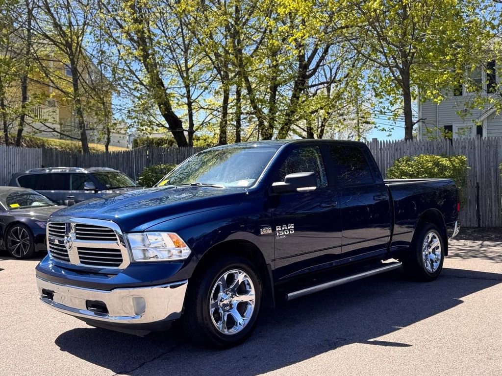 Used 2021 RAM 1500 Classic SLT w/ SLT Plus D￩cor Group AWD/4WD image 2