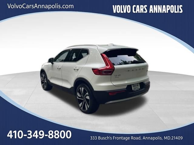 Certified 2024 Volvo XC40 B5 Plus w/ Protection Package Premier AWD/4WD image 6