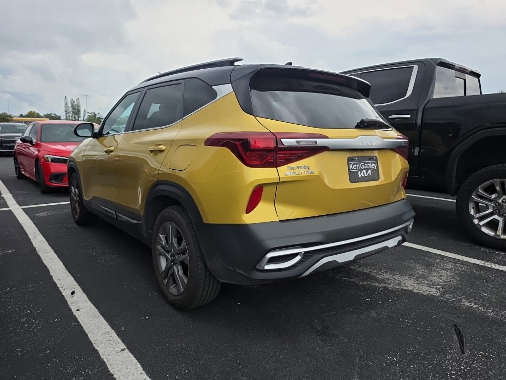 Certified 2023 Kia Seltos S FWD image 12