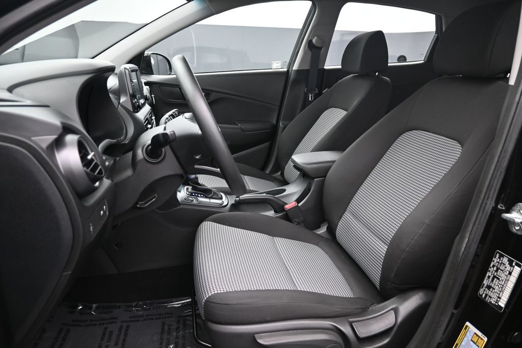 Used 2019 Hyundai Kona SE FWD image 11