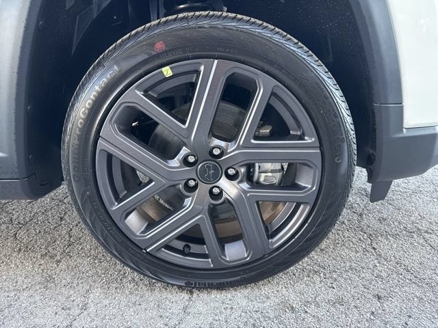New 2026 Jeep Compass Latitude AWD/4WD image 31