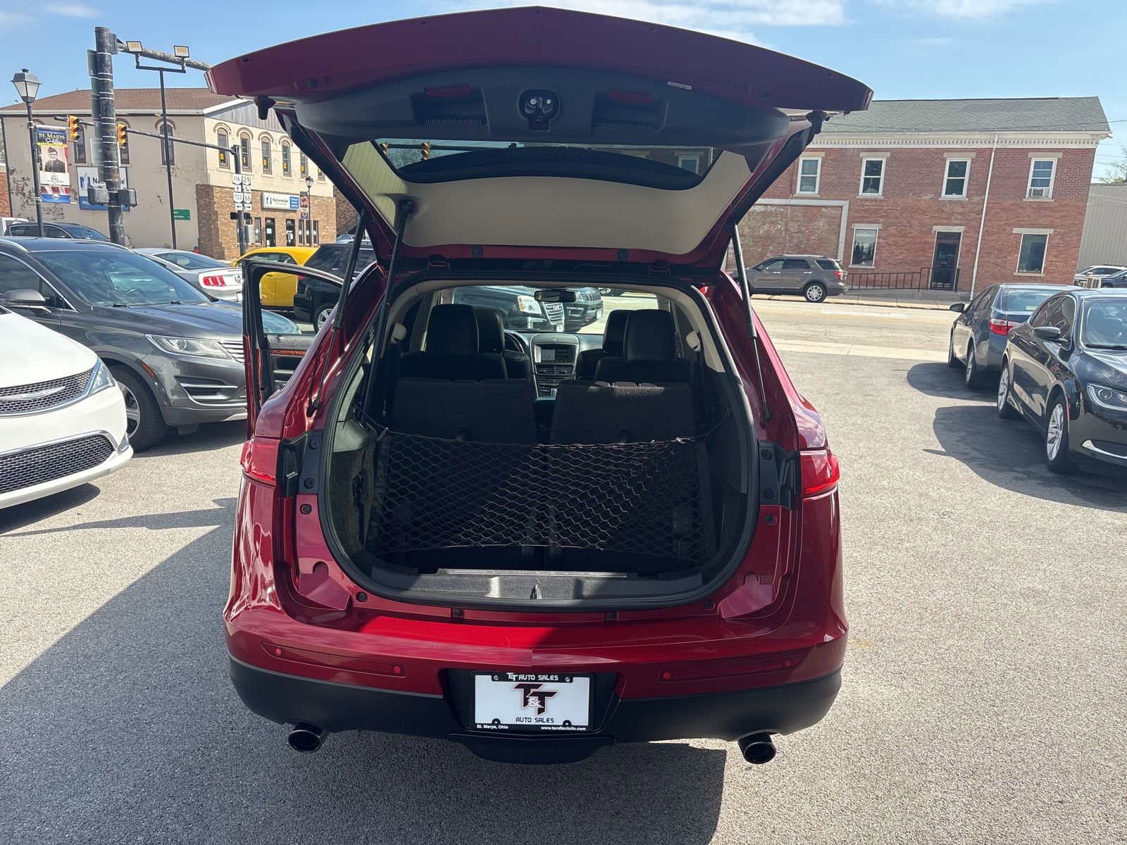 Used 2016 Lincoln MKT AWD w/ Equipment Group 201A image 19