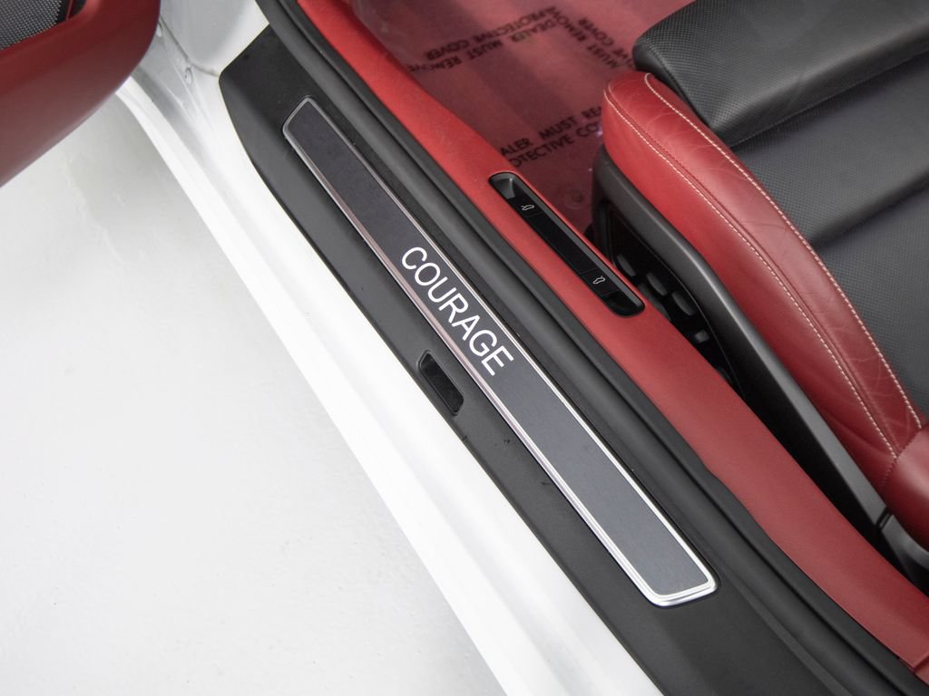 Certified 2022 Porsche 911 Turbo S AWD/4WD image 20