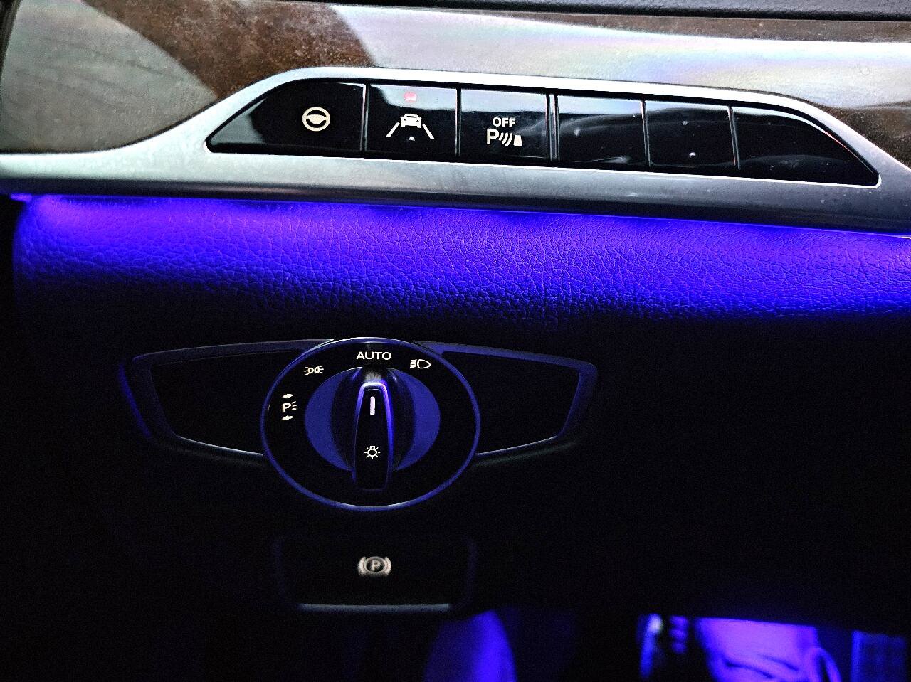 Used 2014 Mercedes-Benz S 550 Sedan image 33