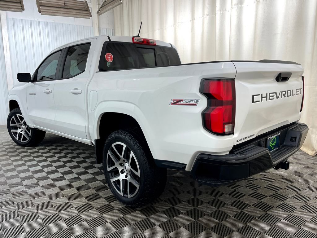 Certified 2023 Chevrolet Colorado Z71 w/ Z71 Convenience Package 2 AWD/4WD image 17