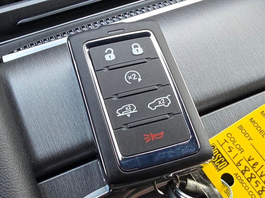 New 2026 Jeep Grand Wagoneer 4WD image 17