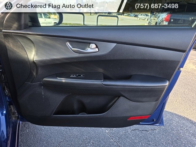 Used 2021 Kia Forte LXS image 40