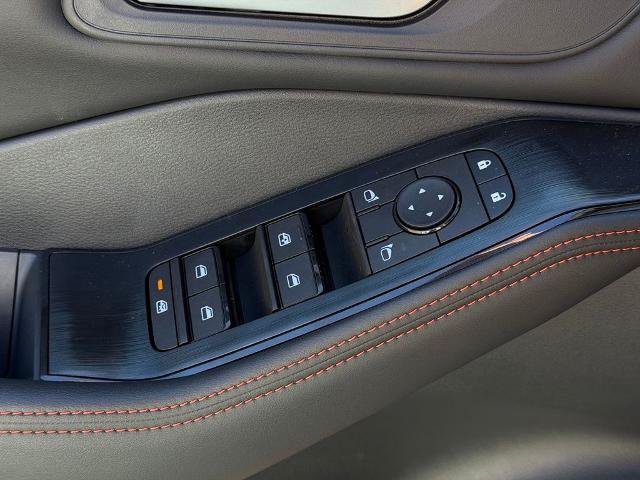 New 2026 Nissan Rogue SV AWD/4WD image 20