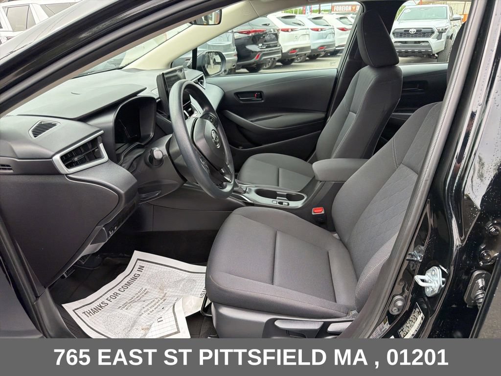 Used 2026 Toyota Corolla LE FWD image 11