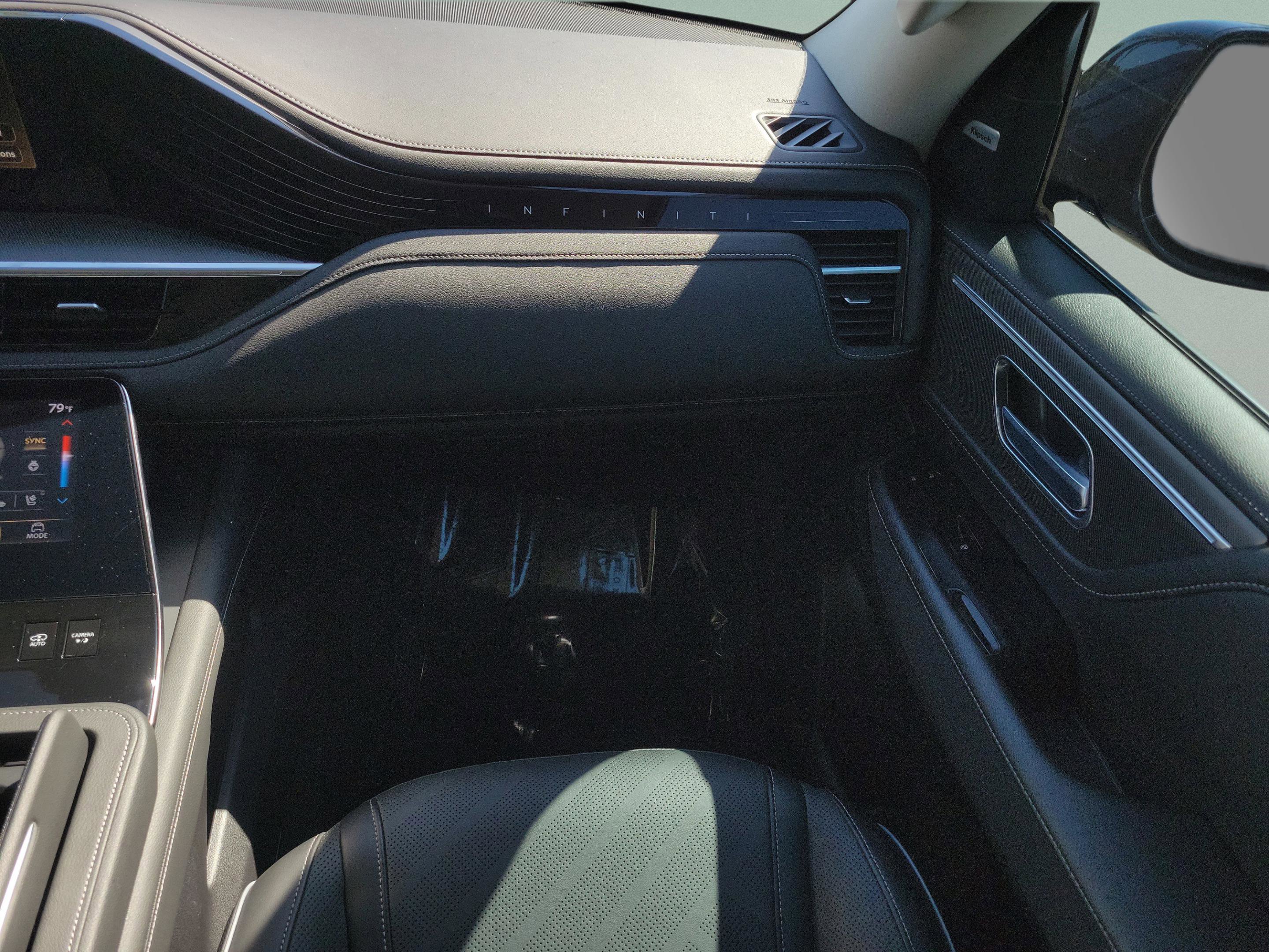 Certified 2025 INFINITI QX80 Luxe RWD image 10