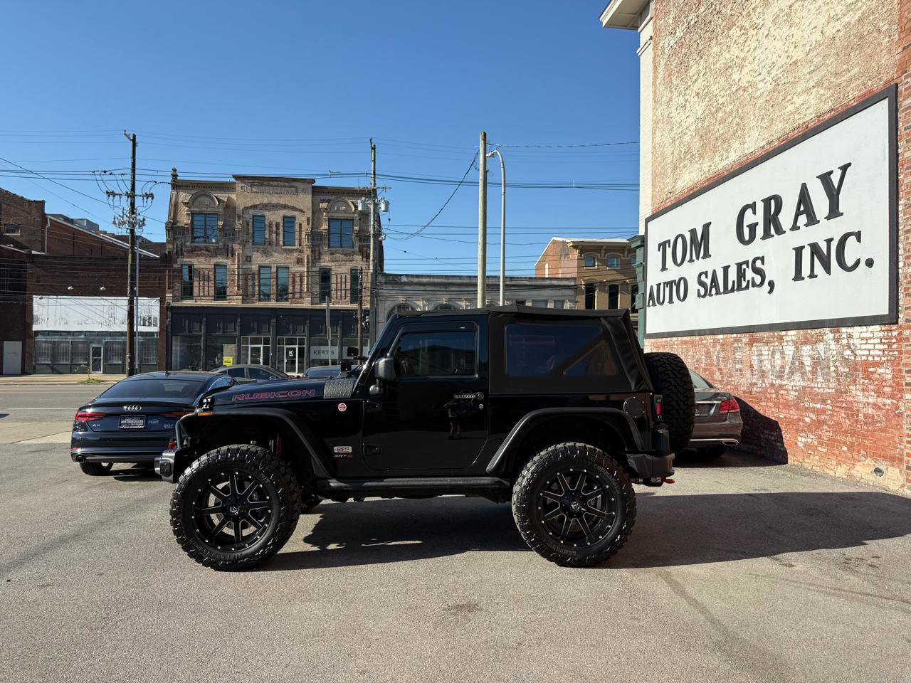 Used 2013 Jeep Wrangler Rubicon AWD/4WD image 5