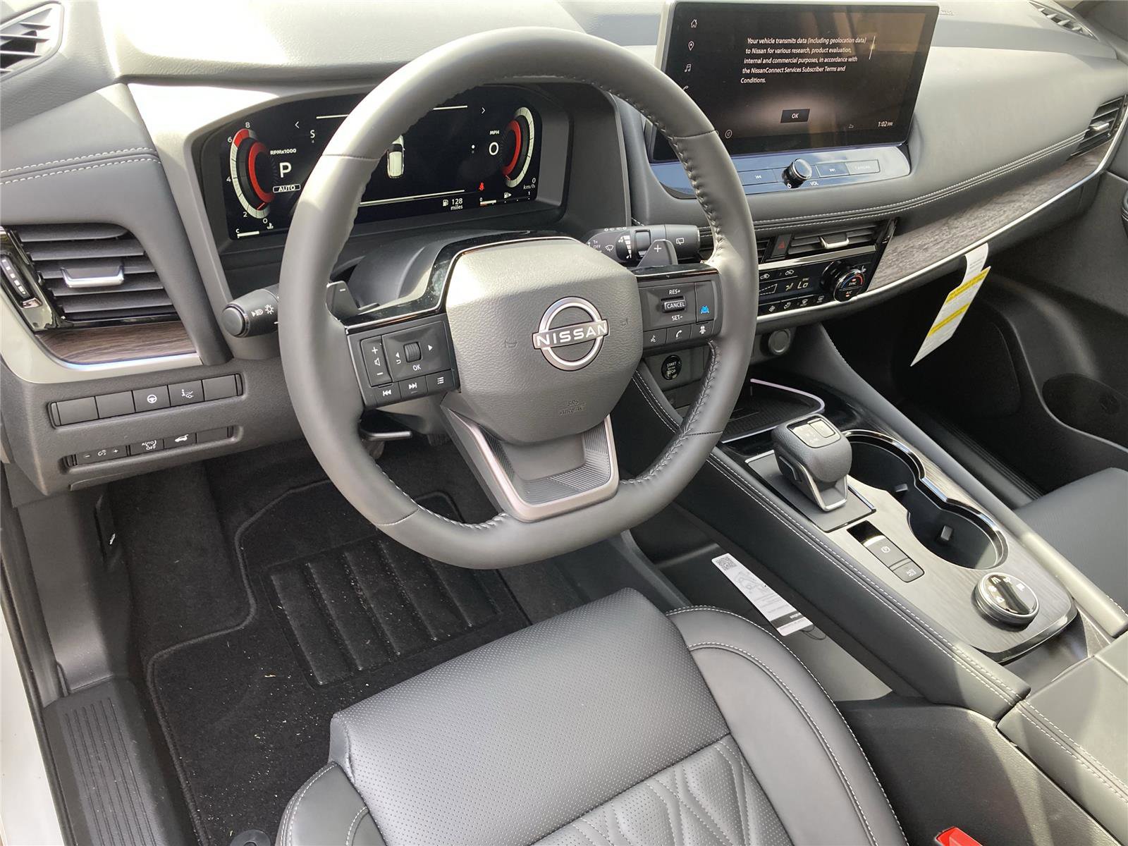 New 2026 Nissan Rogue Platinum w/ Platinum Premium Package image 12