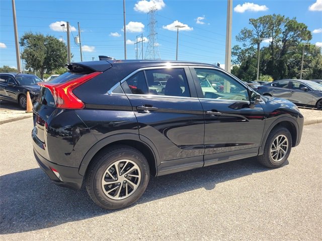 Used 2020 Mitsubishi Eclipse Cross ES image 12