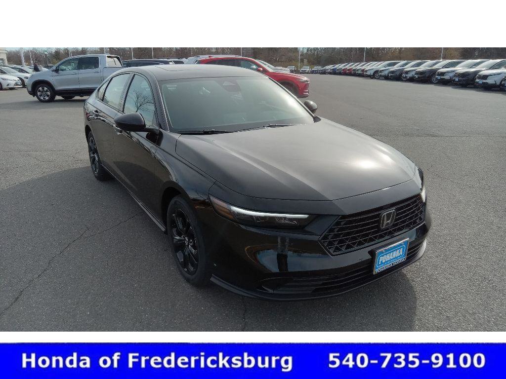 Certified 2025 Honda Accord SE image 2