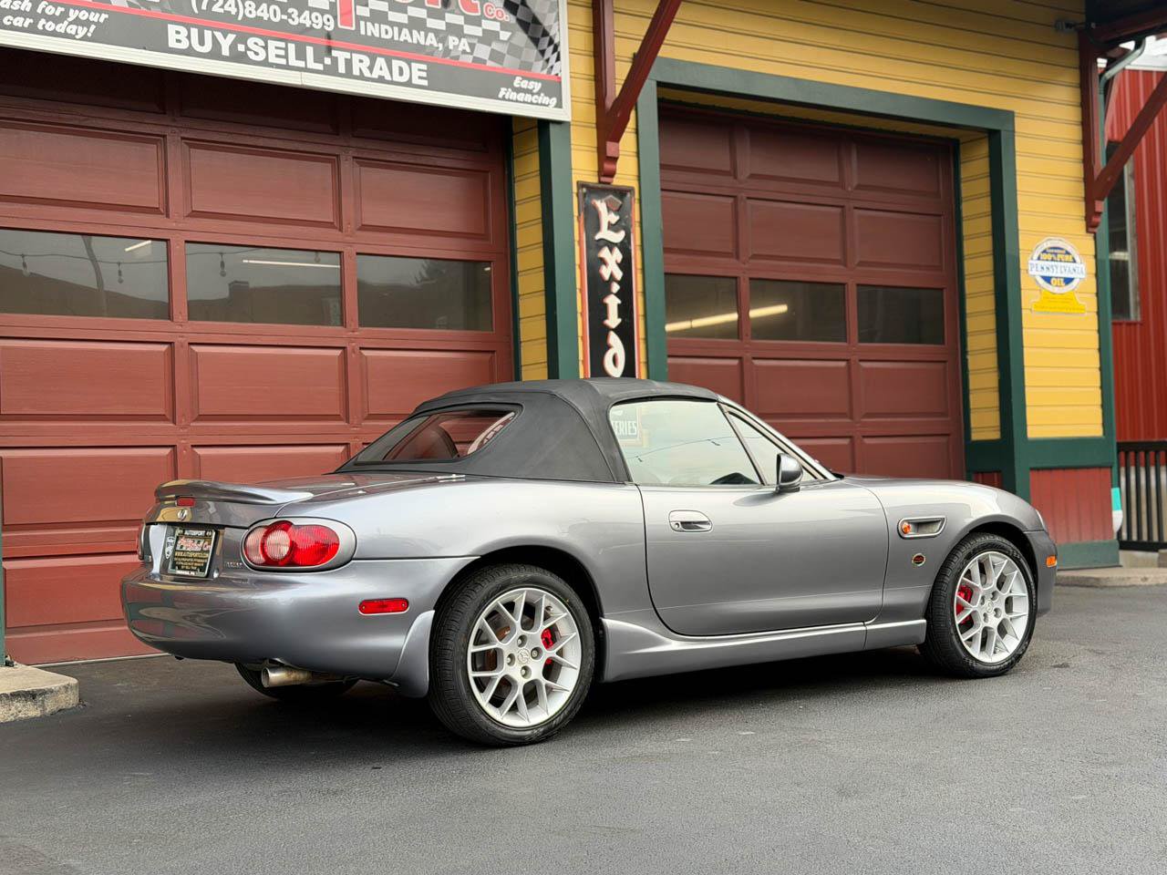 Used 2002 MAZDA MX-5 Miata SE RWD image 5