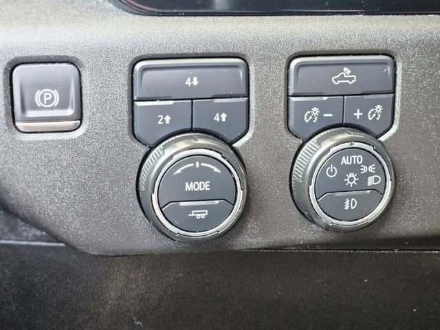 Used 2025 Chevrolet Silverado 2500 LT w/ Convenience Package AWD/4WD image 20