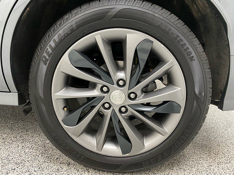 Used 2021 Buick Encore GX Essence w/ Advanced Technology Package image 23